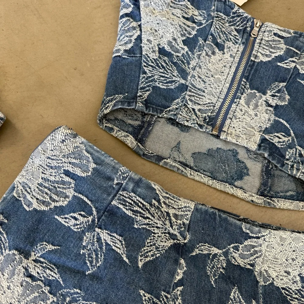 Avec Les Filles / Denim Floral Two Piece Set / Blue - Picture 5 of 16